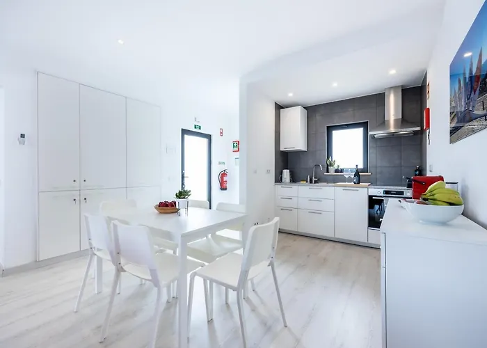 בית נופש Surf