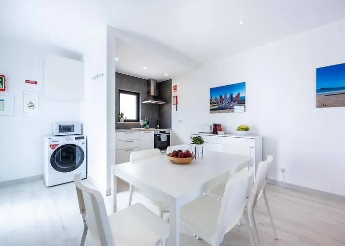 Surf בית נופש סאגרש